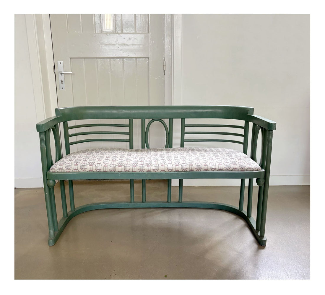 Rare “Fledermaus” bench, design Josef Hoffmann, Austria, 1930s - Collectors - Net.Work