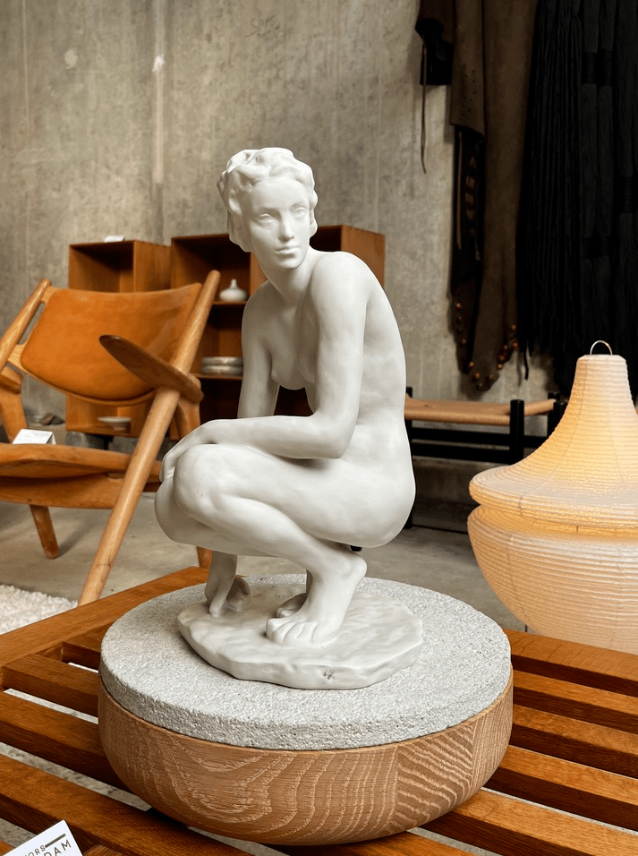 Sculpture "the kneeling one" by Fritz Klimsch, Rosenthal Germany - Collectors - Net.Work