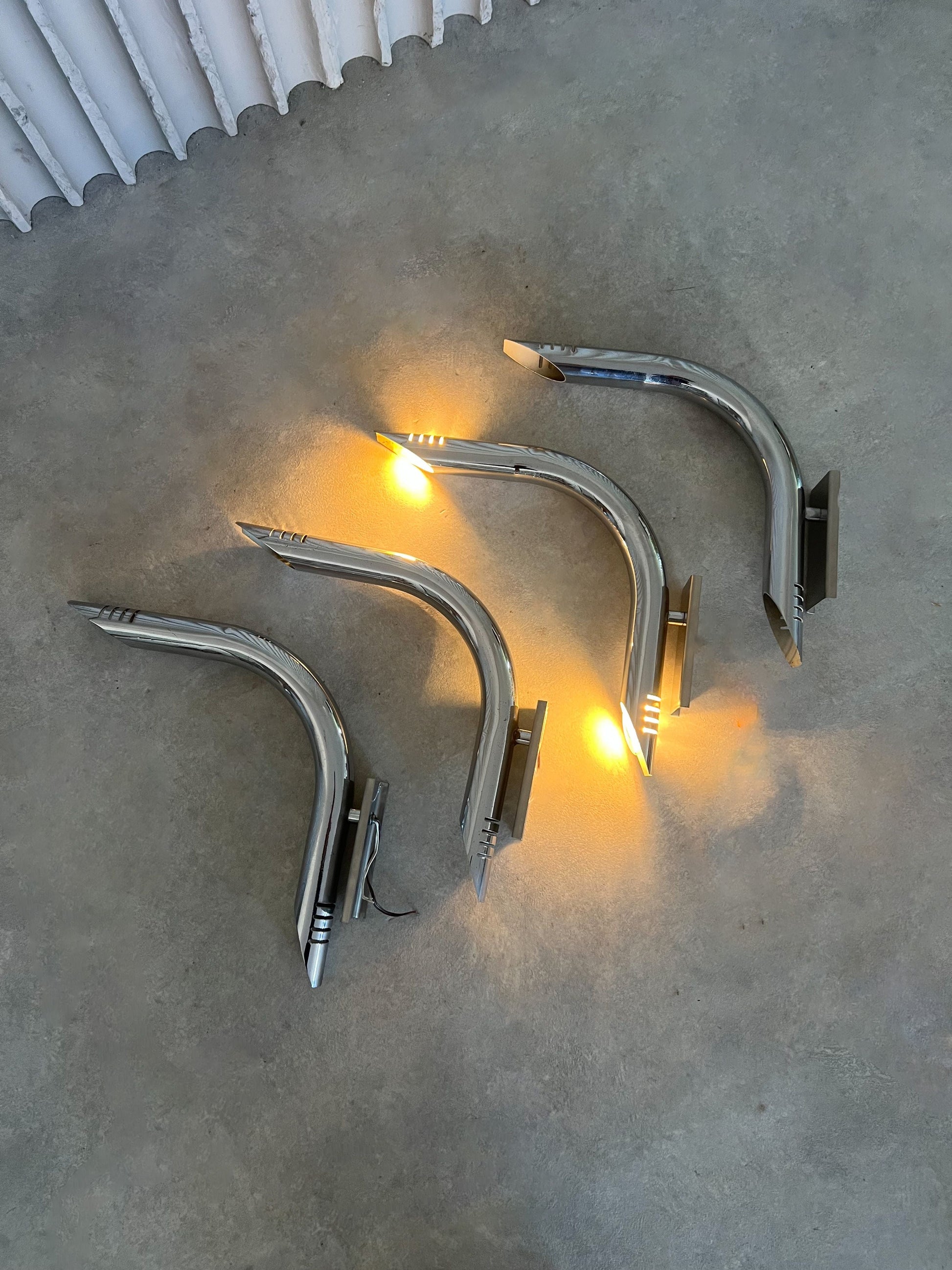 Vintage Chrome Wall Lights – 4 available - Collectors - Net.Work